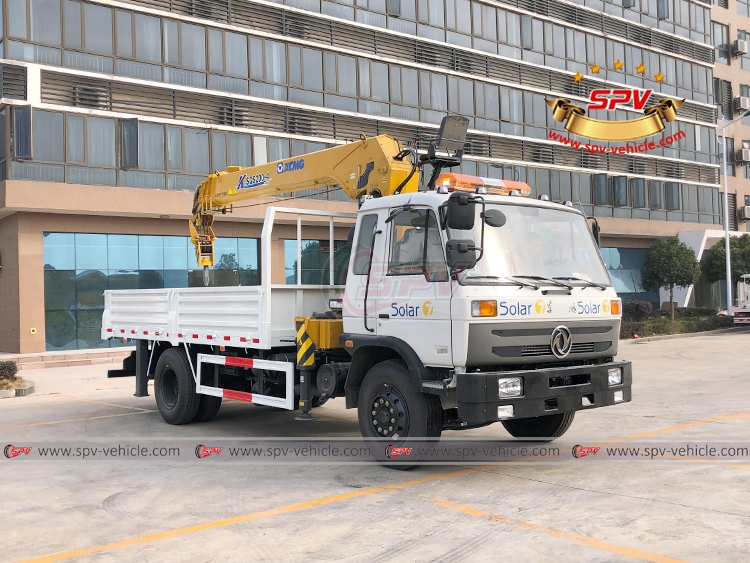 8 Tons Telescopic Crane Truck Dongfeng - RF